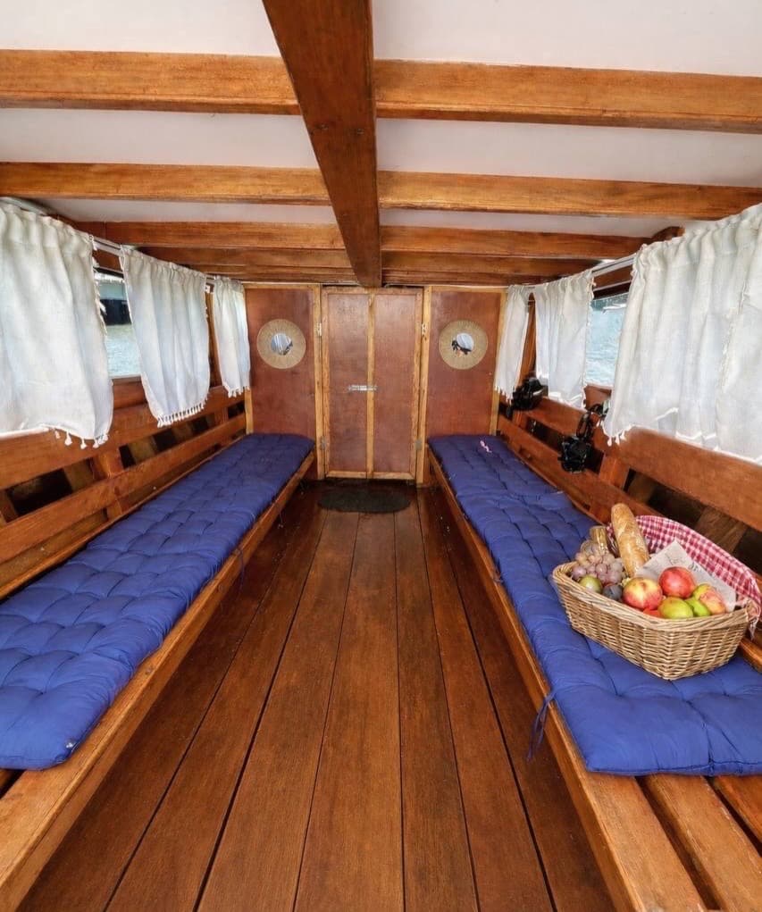 Thaitugaboats — private boat tour in Phuket