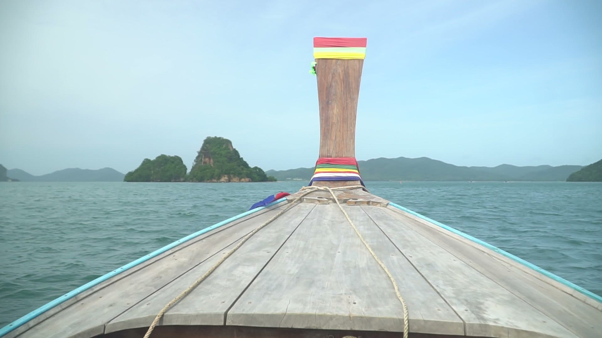 Thaitugaboats — private boat tour in Phuket